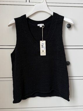 Unsubscribed Sleeveless Cotton V Neck Sweater
